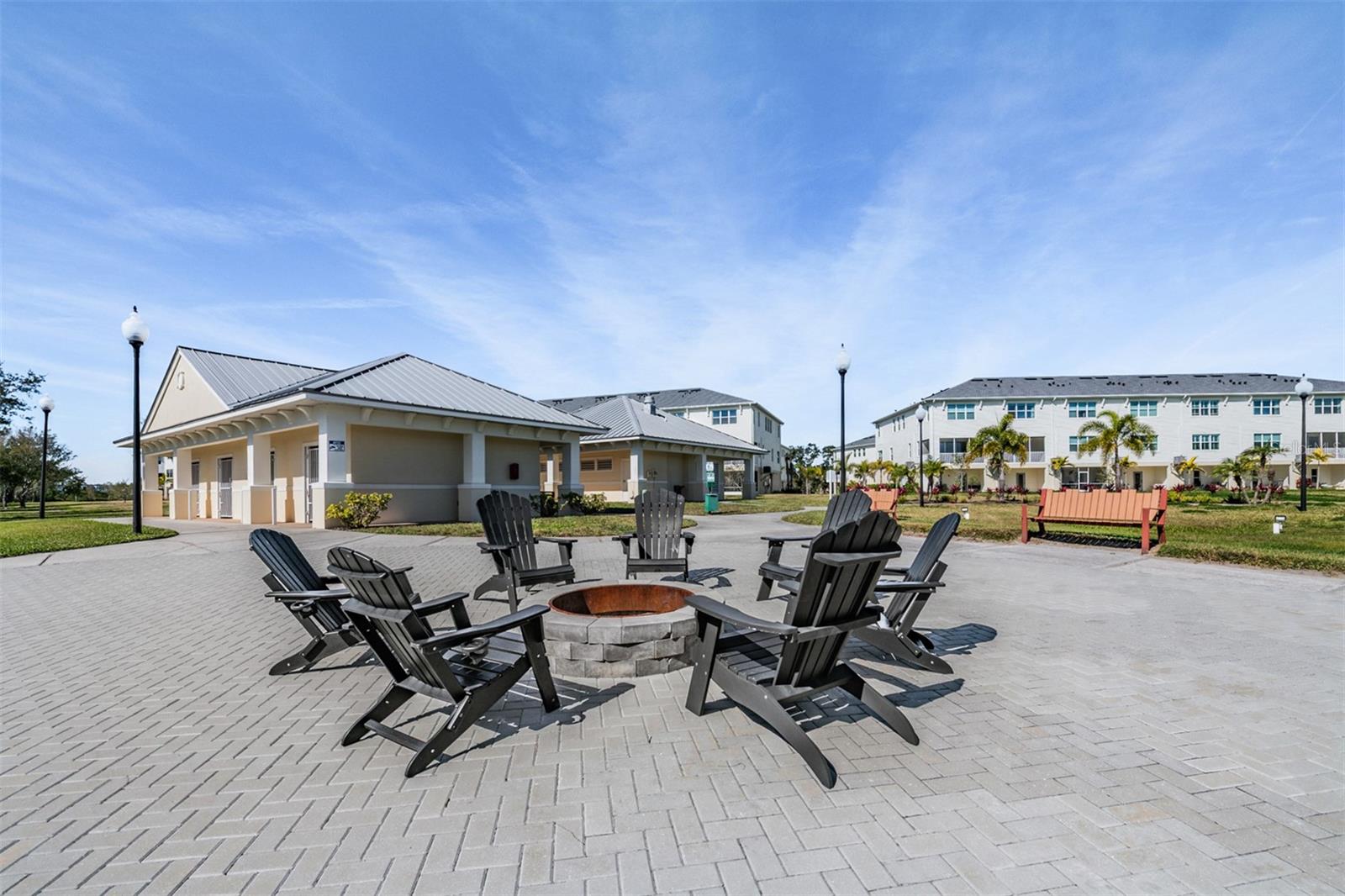 Image 27 of 41 For 9916 Key Haven Road