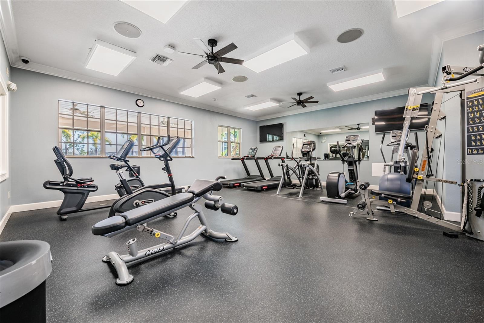 Image 33 of 41 For 9916 Key Haven Road