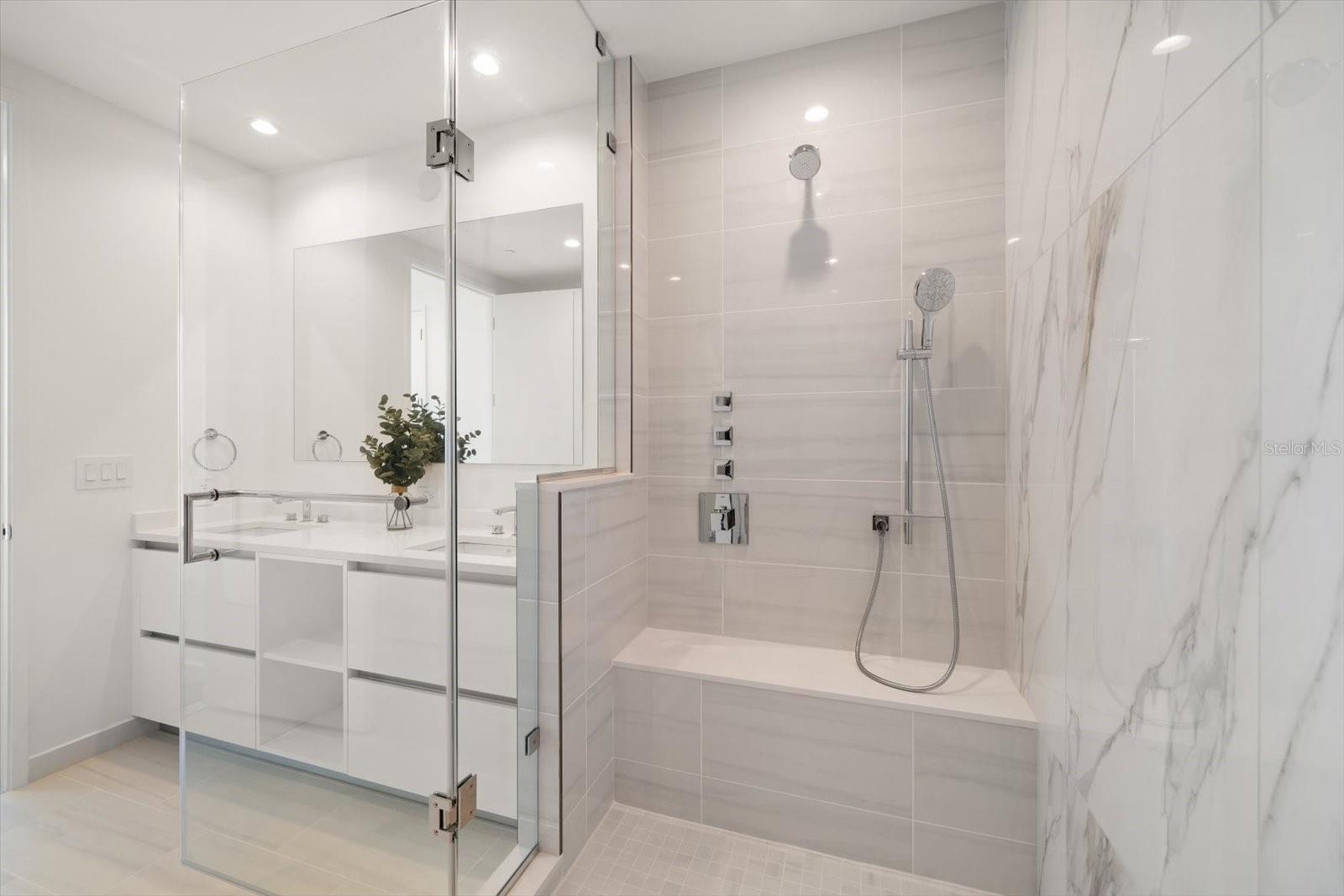 Listing photo id 17 for 400 Central Avenue 1203