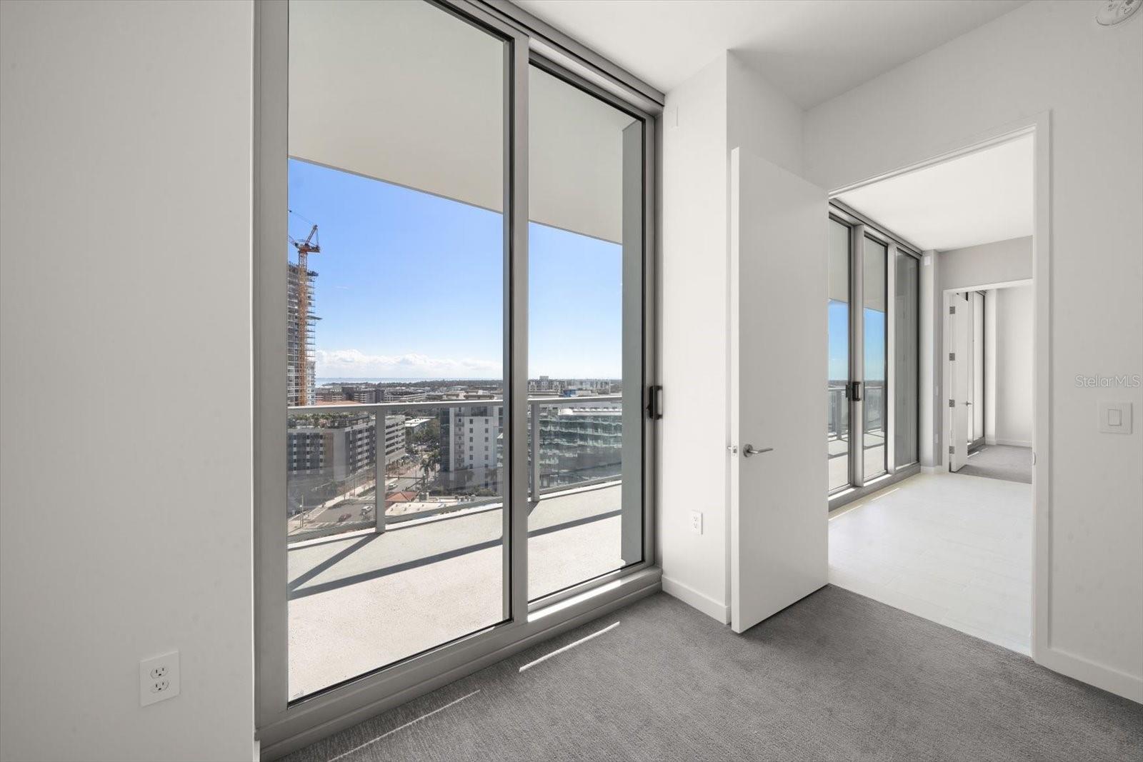 Listing photo id 20 for 400 Central Avenue 1203