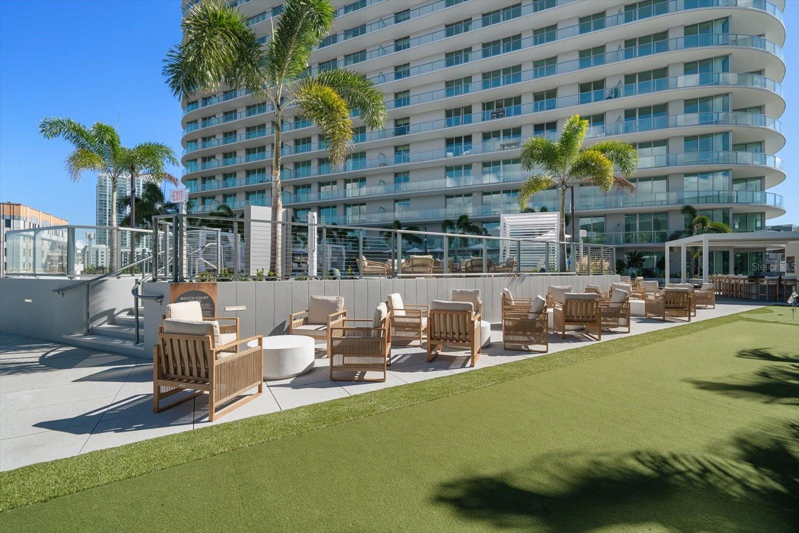 Listing photo id 31 for 400 Central Avenue 1203