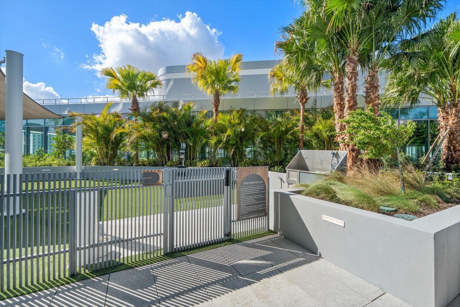 Listing photo id 36 for 400 Central Avenue 1203