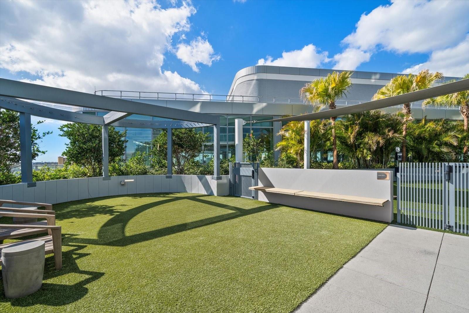 Listing photo id 41 for 400 Central Avenue 1203