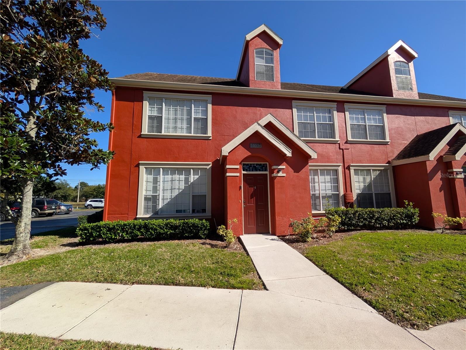 Details for 10536 Windsor Lake Court 10536, TAMPA, FL 33626