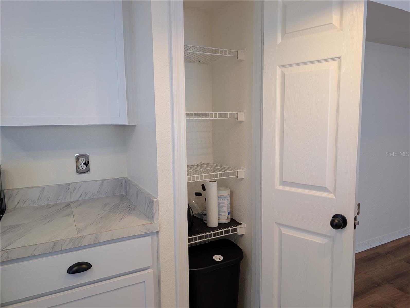 Image 14 of 39 For 10536 Windsor Lake Court 10536