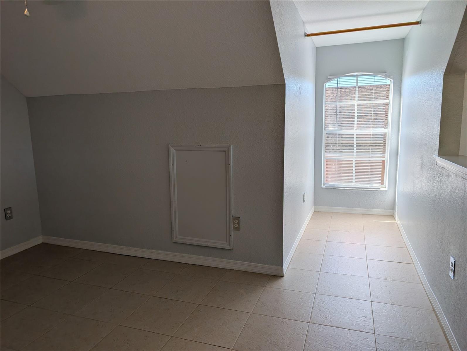 Image 30 of 39 For 10536 Windsor Lake Court 10536