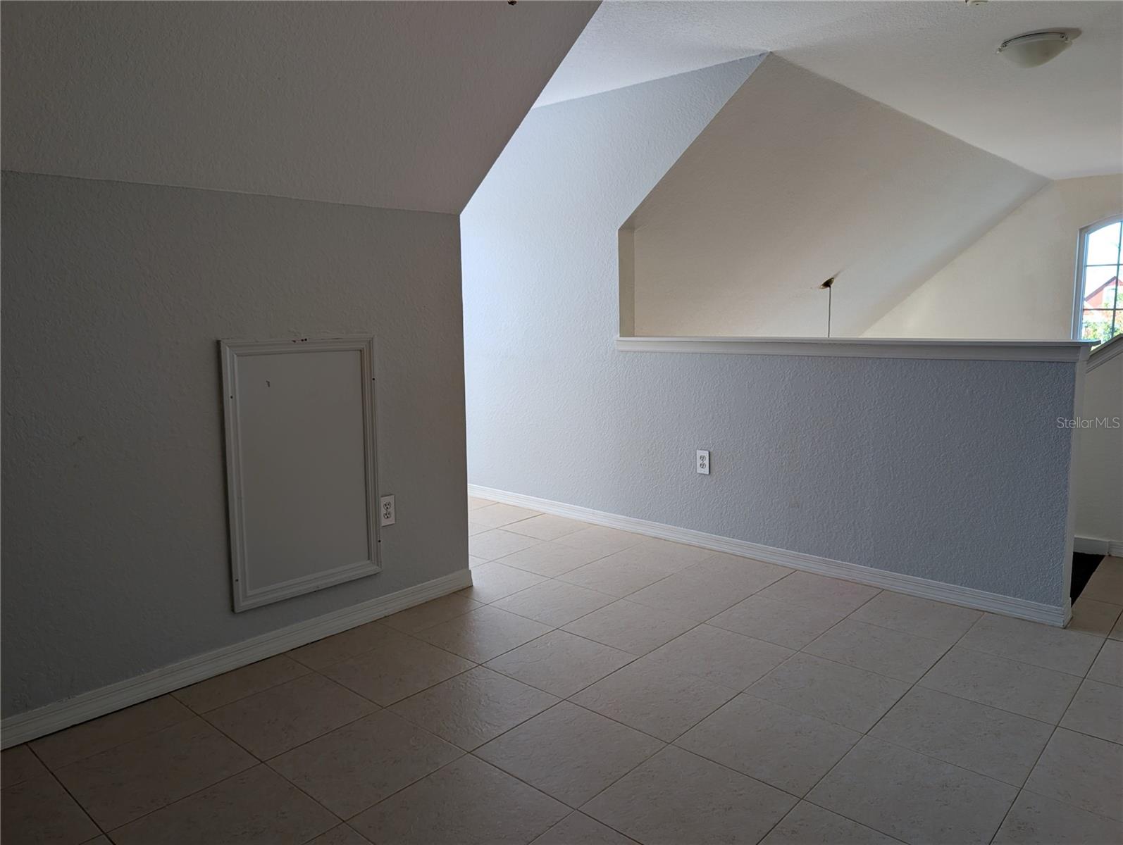 Image 31 of 39 For 10536 Windsor Lake Court 10536