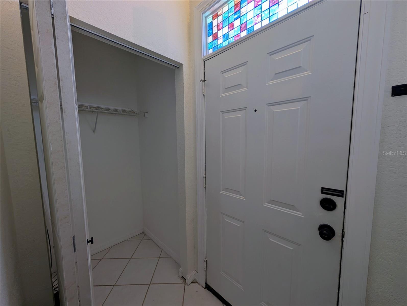 Image 4 of 39 For 10536 Windsor Lake Court 10536