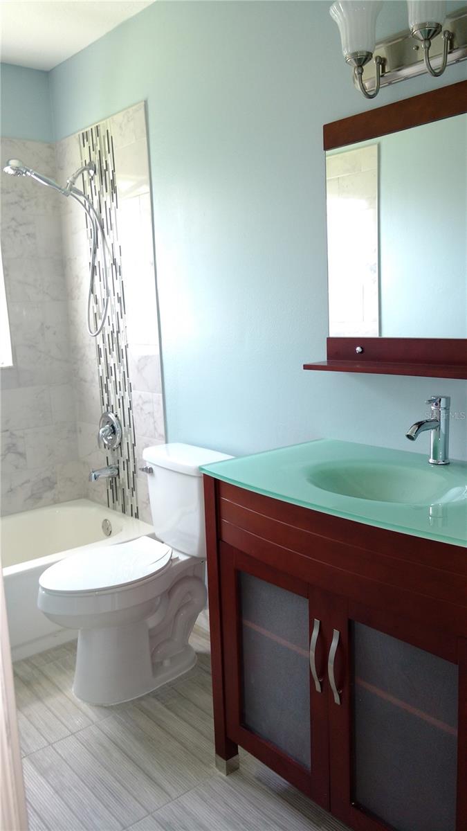 Image 18 of 33 For 28646 Tanner Drive