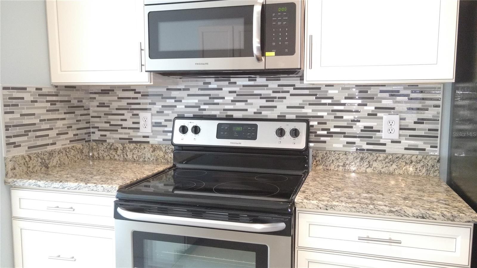 Image 26 of 33 For 28646 Tanner Drive