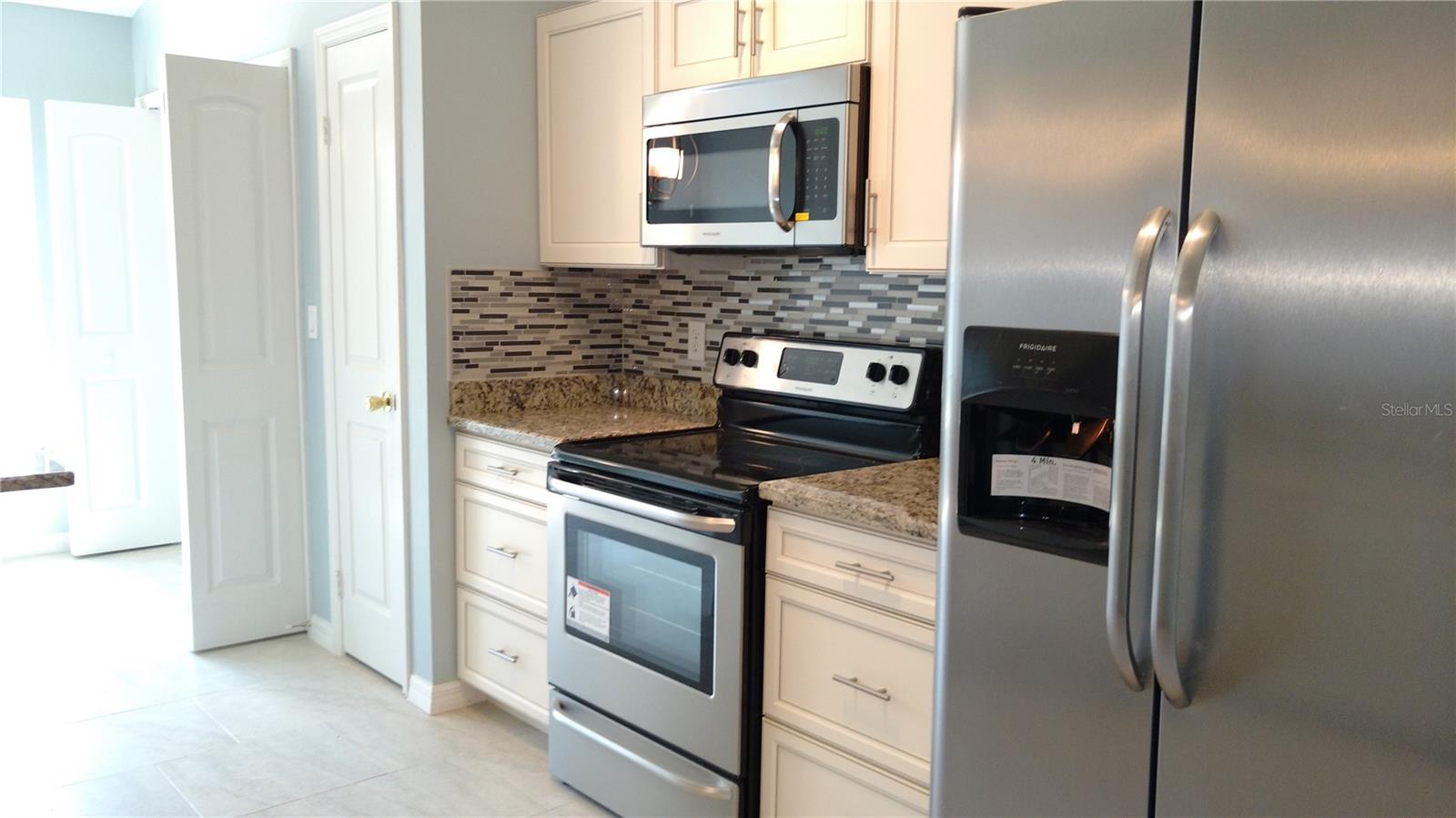 Image 5 of 33 For 28646 Tanner Drive