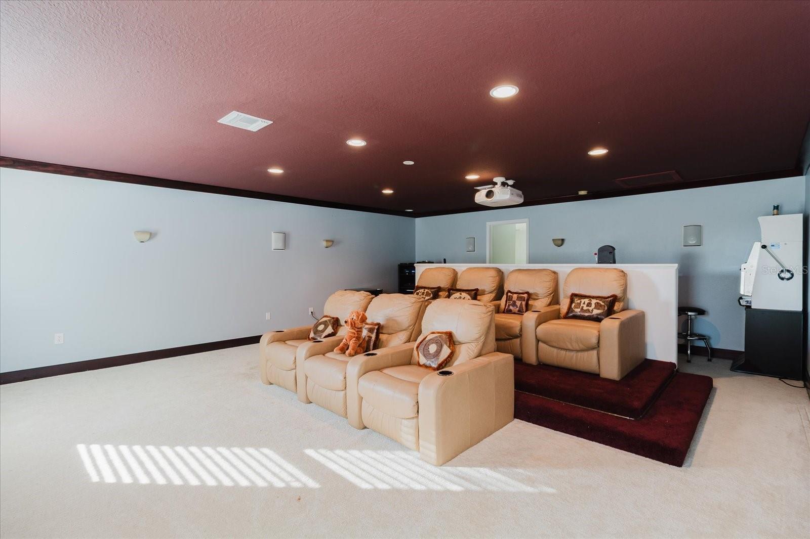 Image 62 of 88 For 2717 Avon River Drive