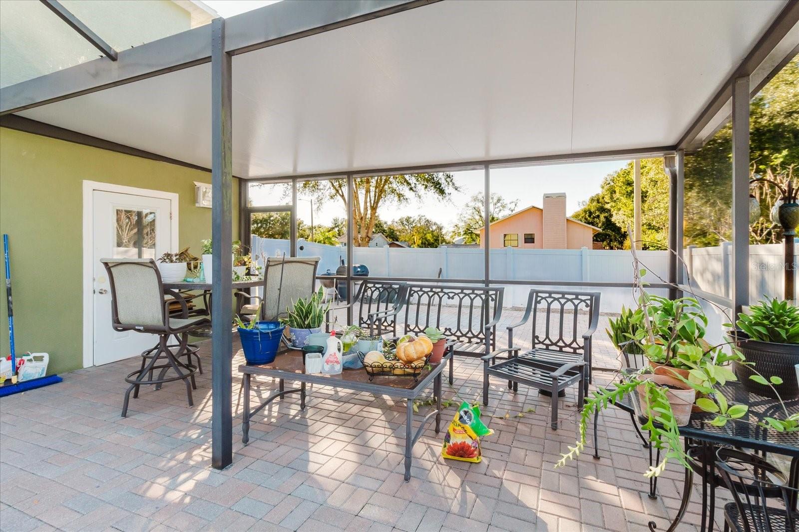 Image 67 of 88 For 2717 Avon River Drive