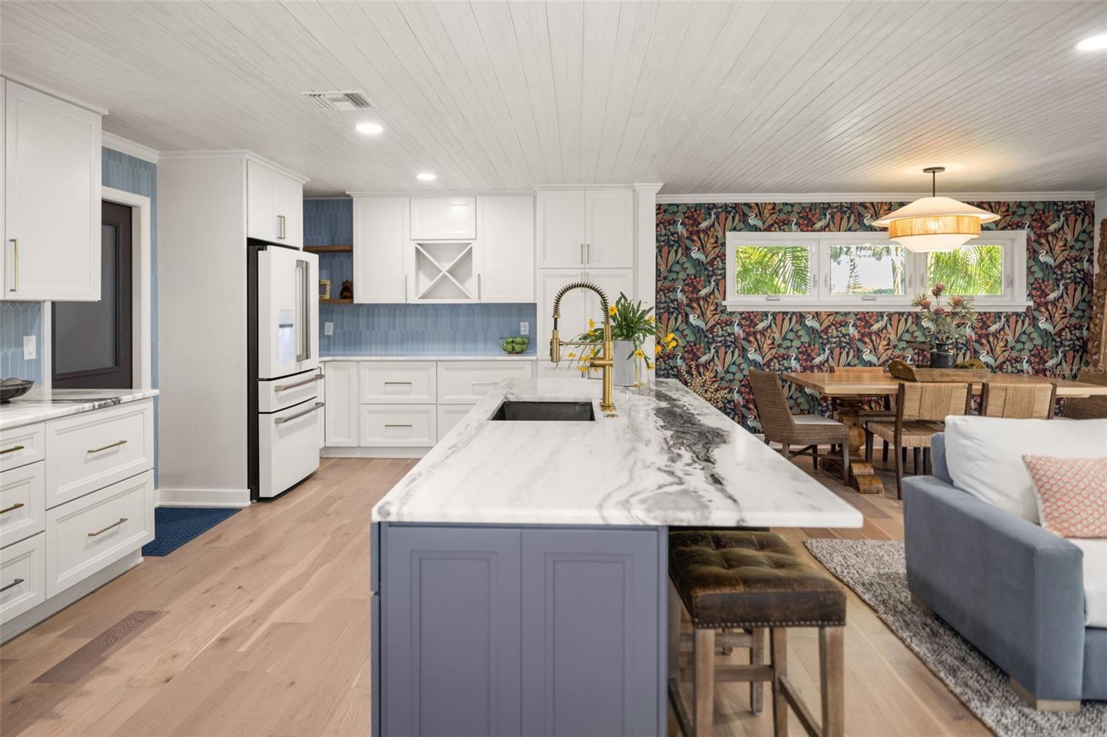 Image 11 of 51 For 2319 Middlecoff Drive