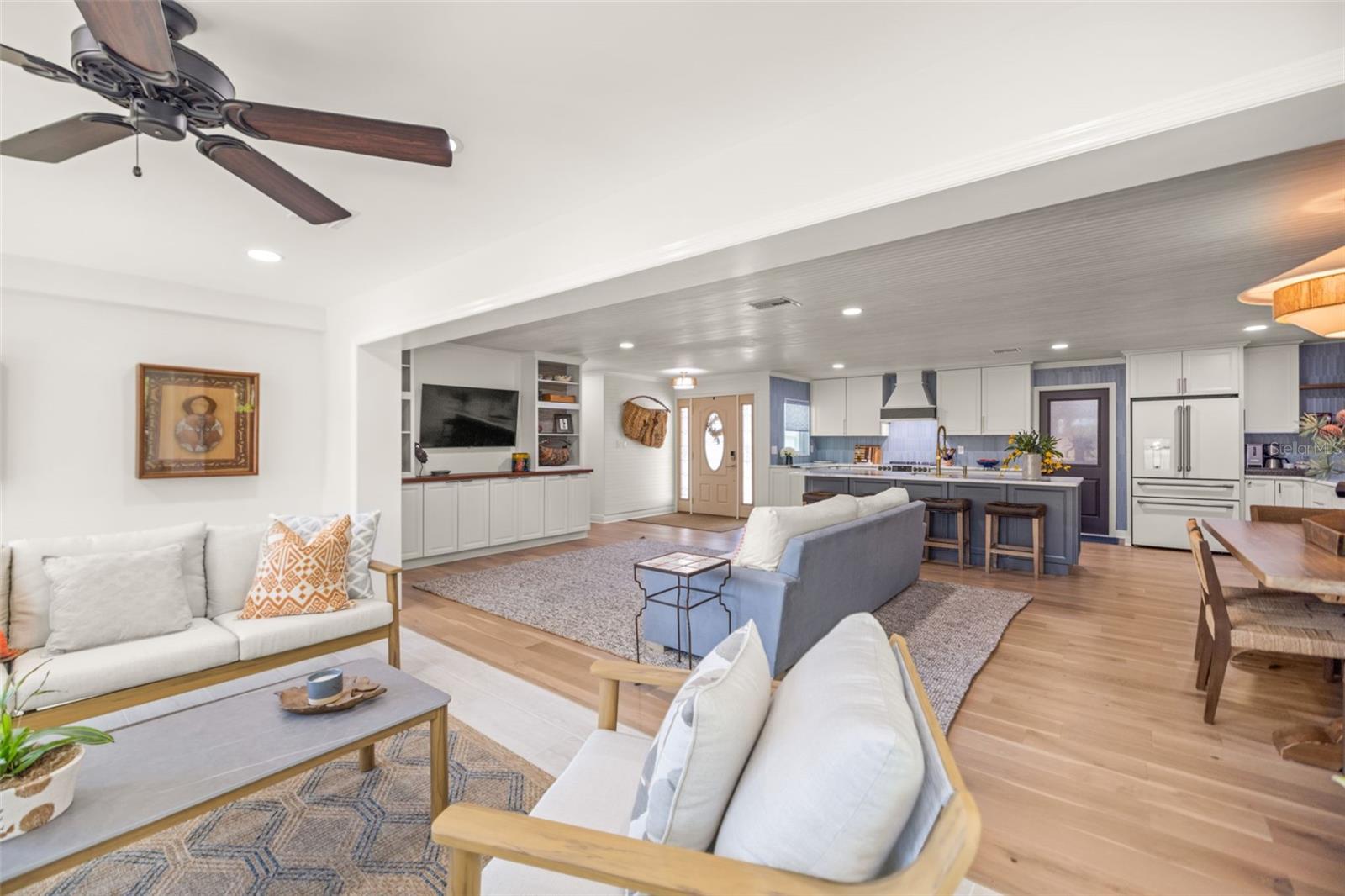 Image 12 of 51 For 2319 Middlecoff Drive