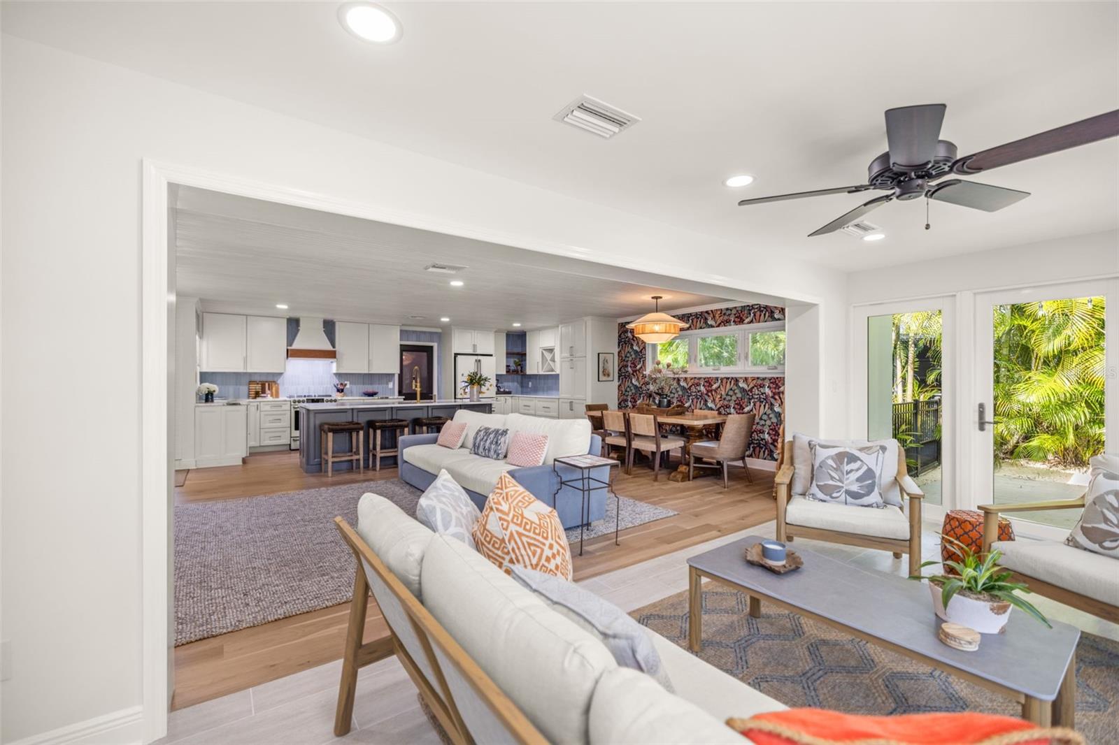 Image 13 of 51 For 2319 Middlecoff Drive