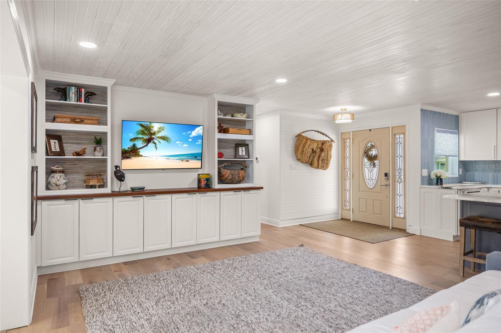 Image 21 of 51 For 2319 Middlecoff Drive