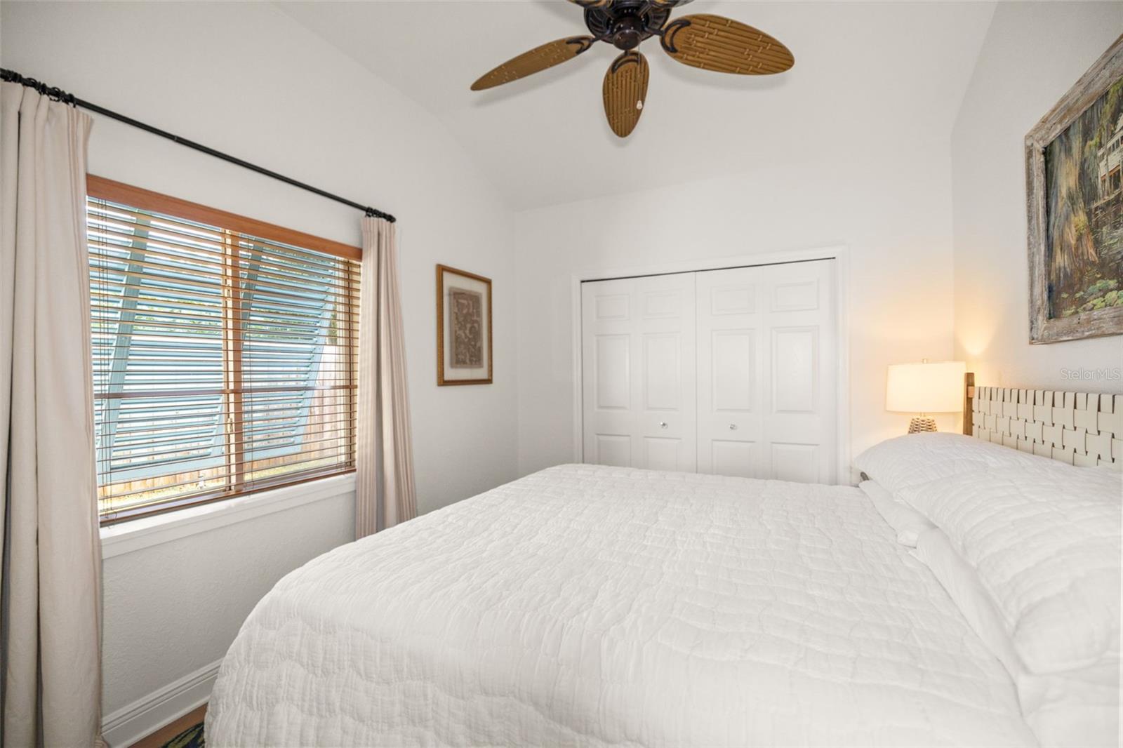 Image 26 of 51 For 2319 Middlecoff Drive