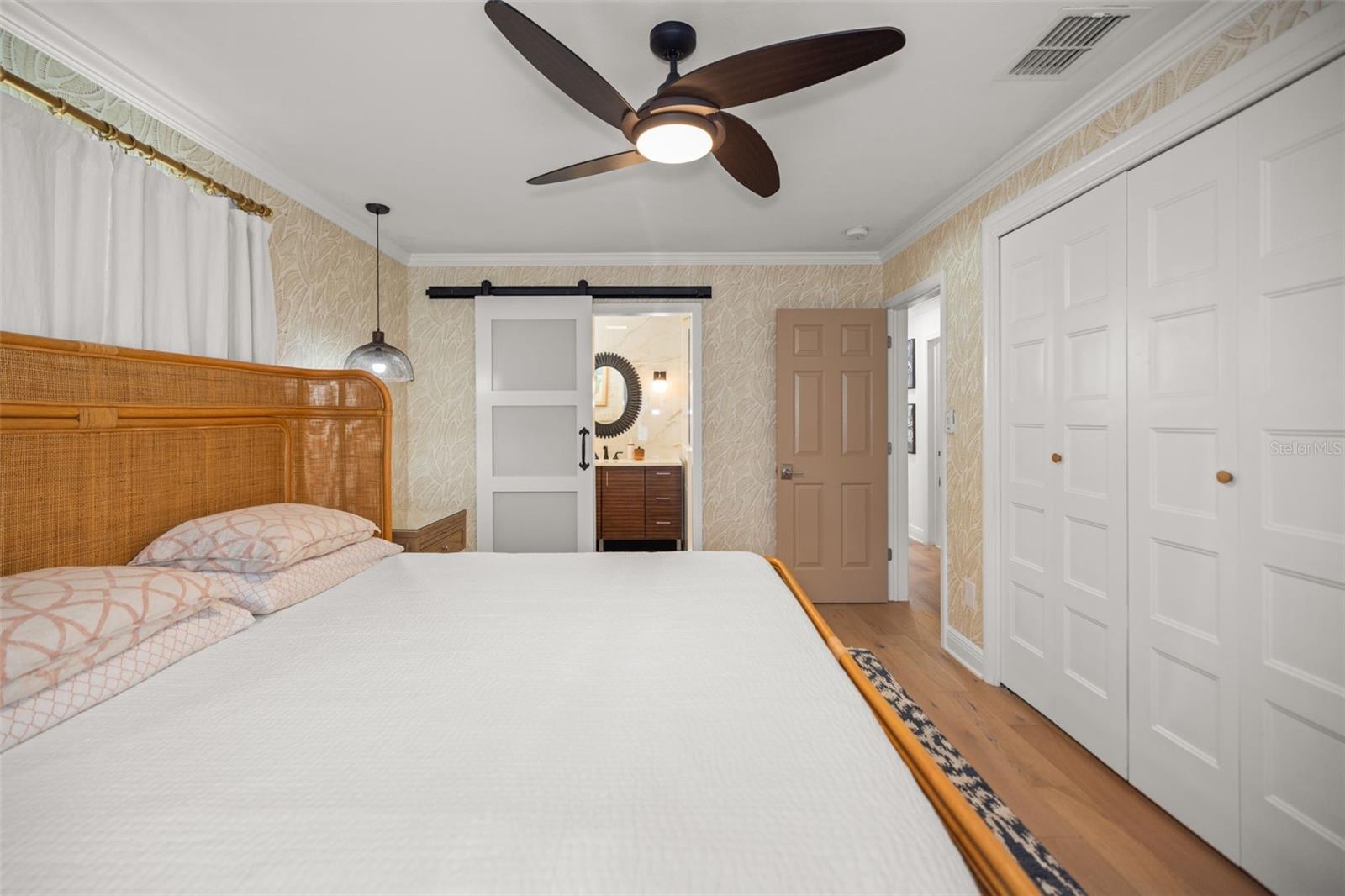 Image 34 of 51 For 2319 Middlecoff Drive