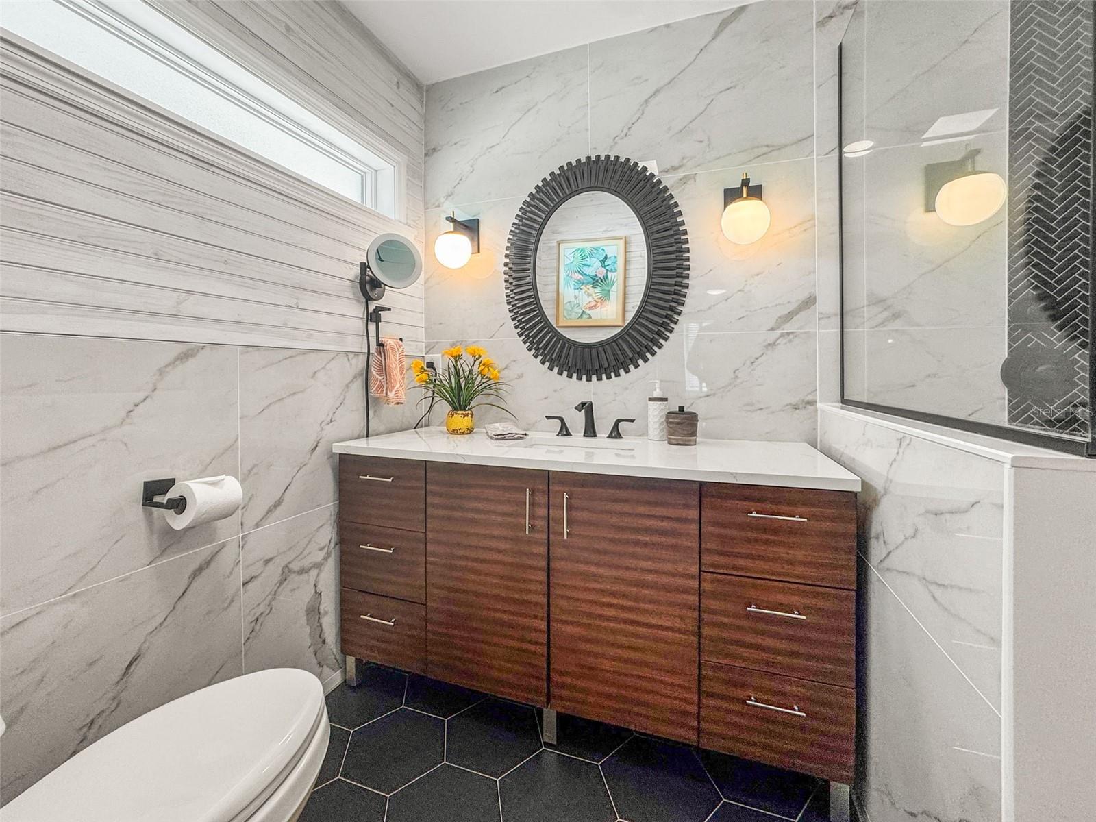 Image 35 of 51 For 2319 Middlecoff Drive