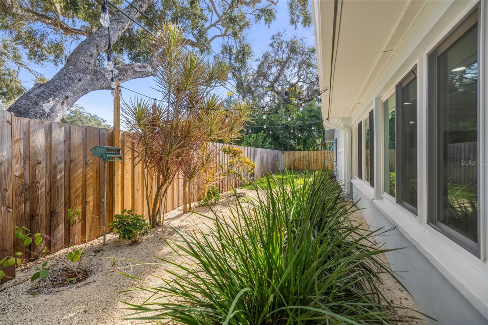 Image 44 of 51 For 2319 Middlecoff Drive