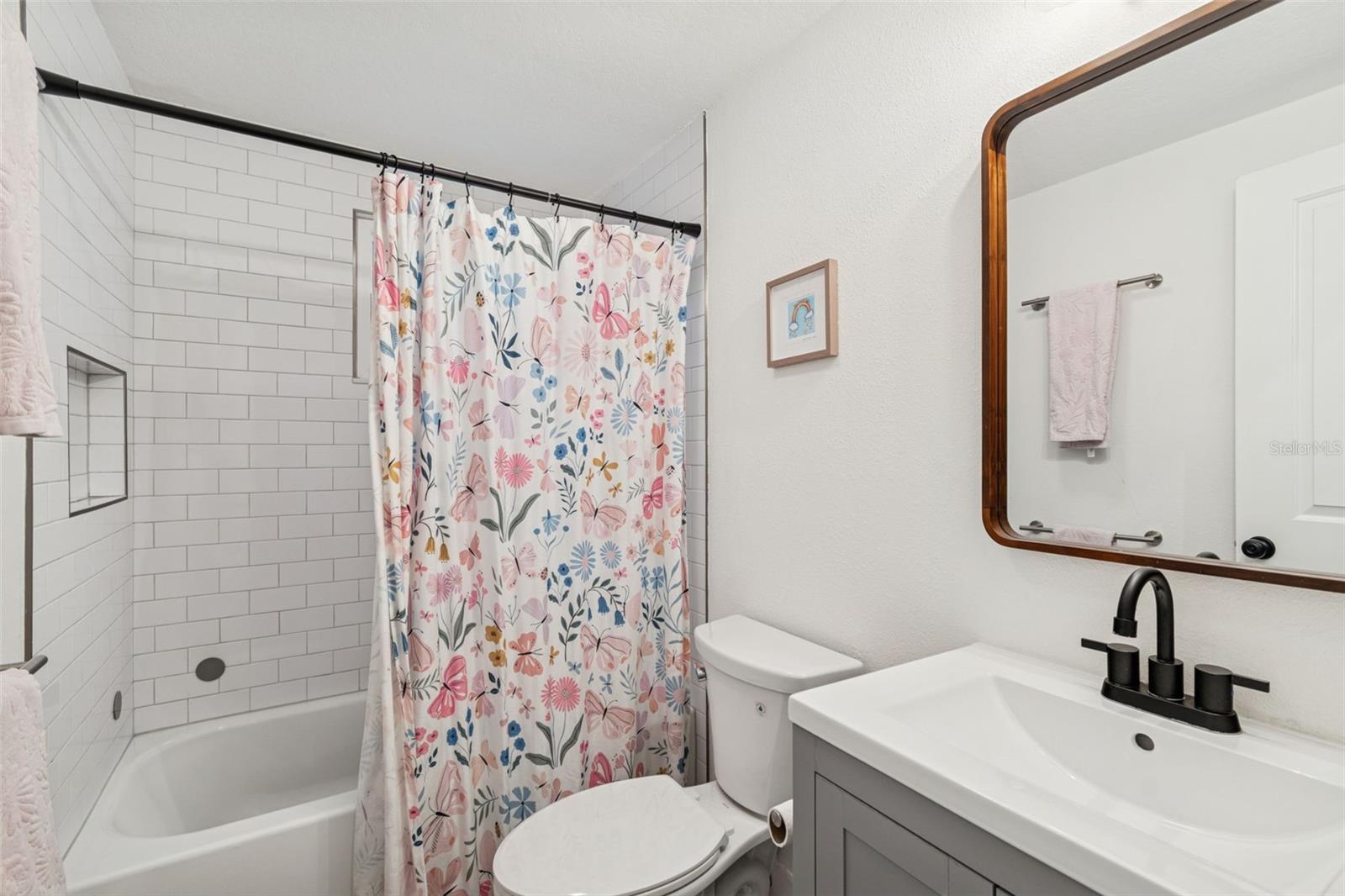 Image 19 of 30 For 3216 Oakellar Avenue