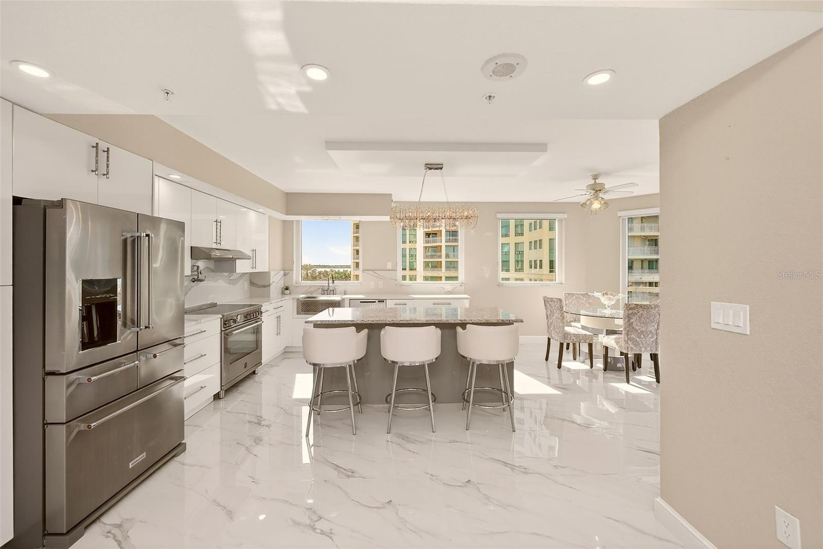 Image 15 of 62 For 1170 Gulf Boulevard 501