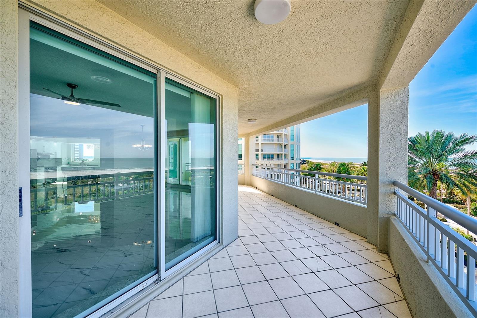 Image 41 of 62 For 1170 Gulf Boulevard 501