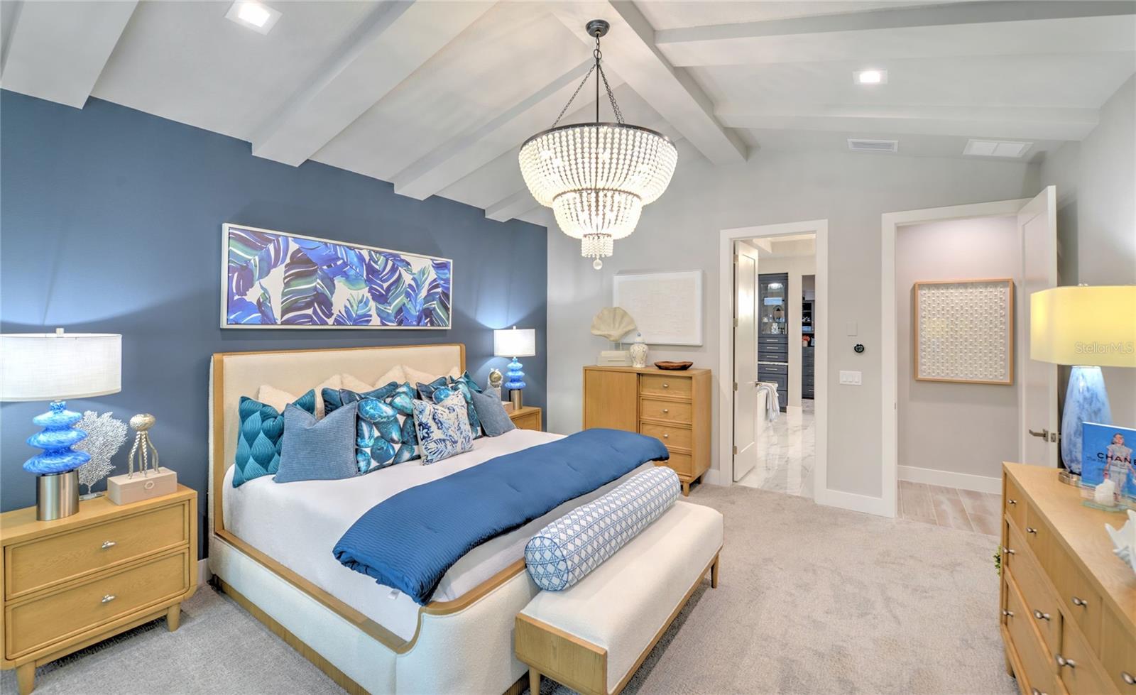 Image 19 of 49 For 279 Stirling Brige Drive