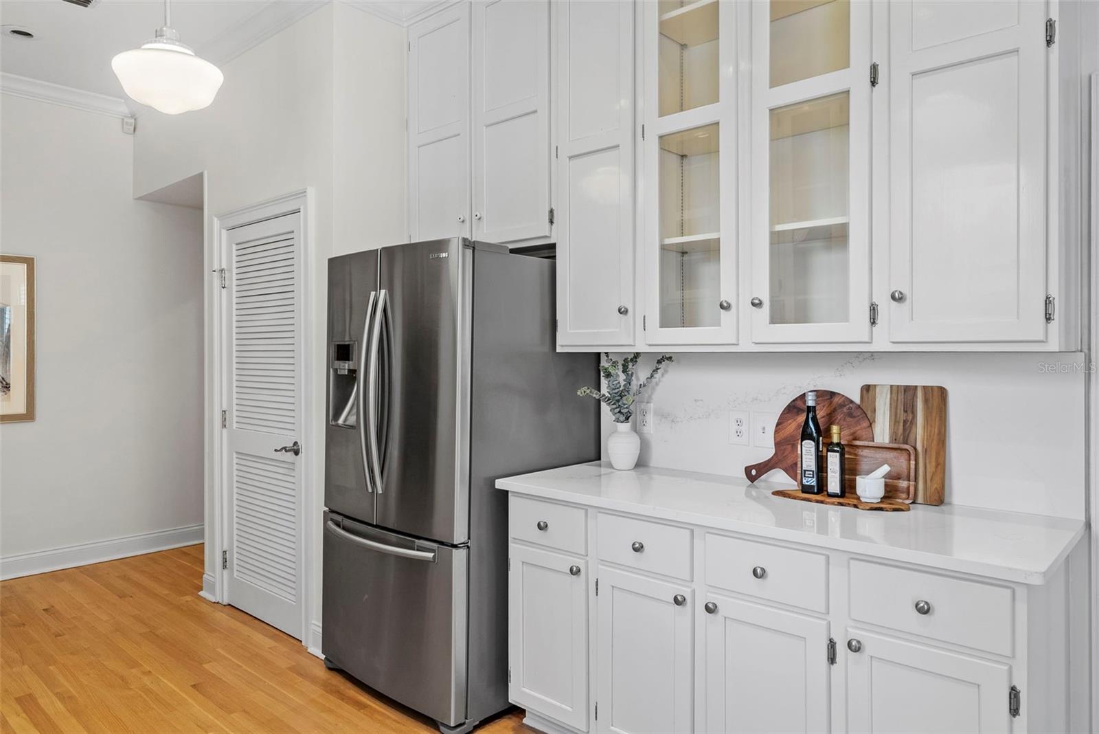 Image 16 of 66 For 1403 Watrous Avenue