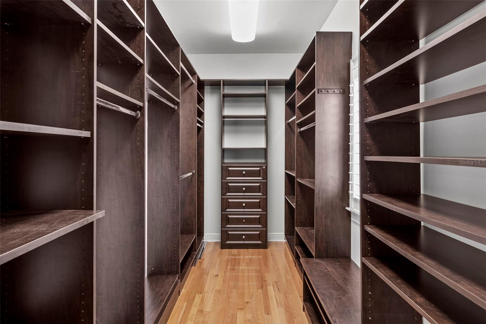 Image 54 of 66 For 1403 Watrous Avenue