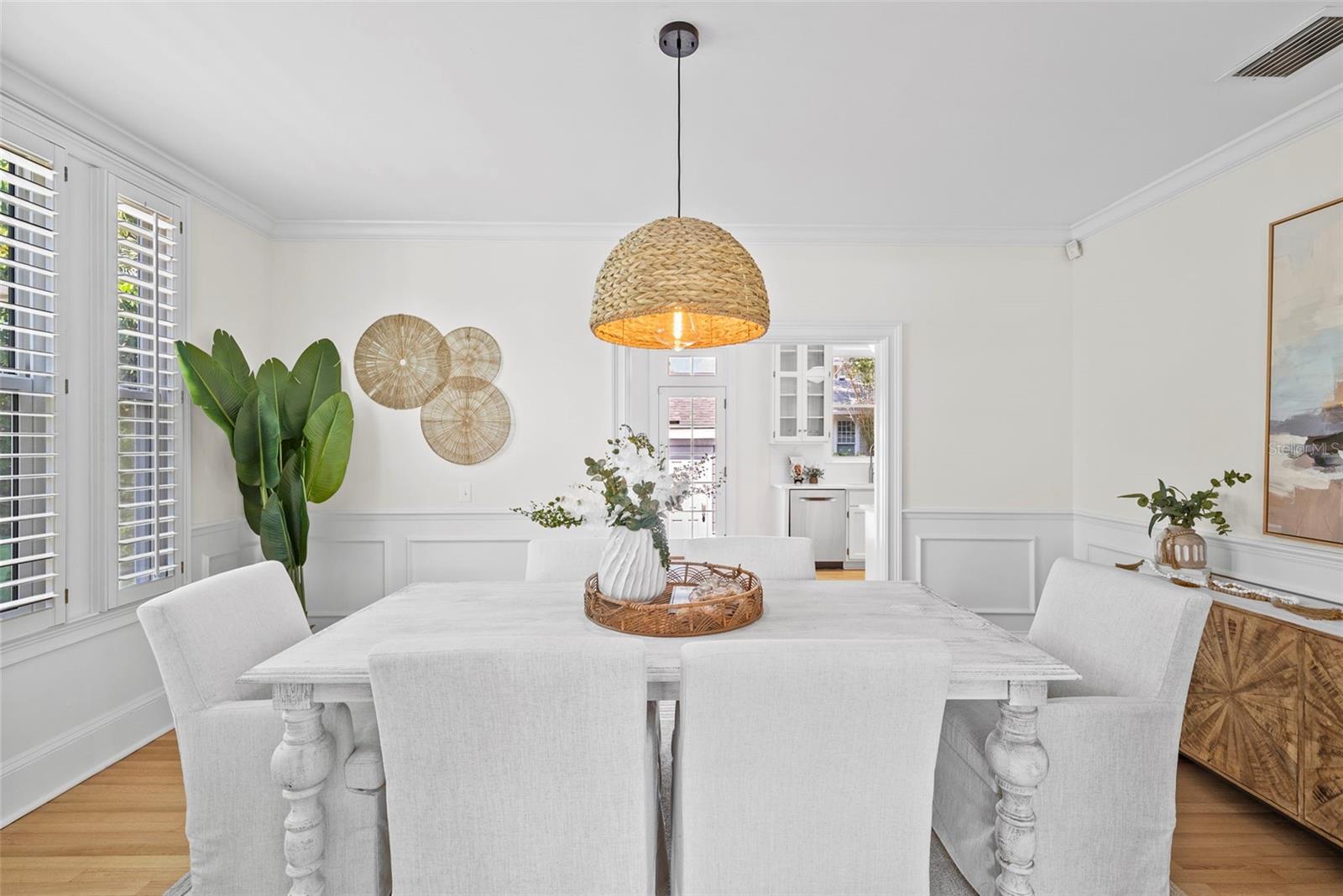 Image 9 of 66 For 1403 Watrous Avenue