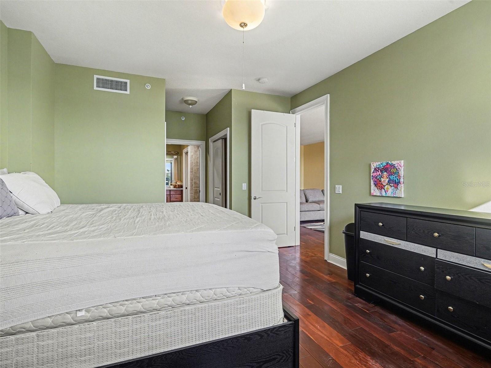 Image 18 of 34 For 611 Riviera Dunes Way 102