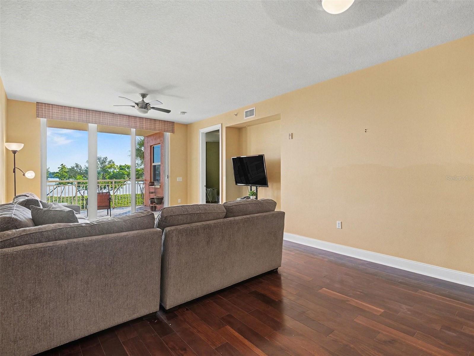 Image 5 of 34 For 611 Riviera Dunes Way 102