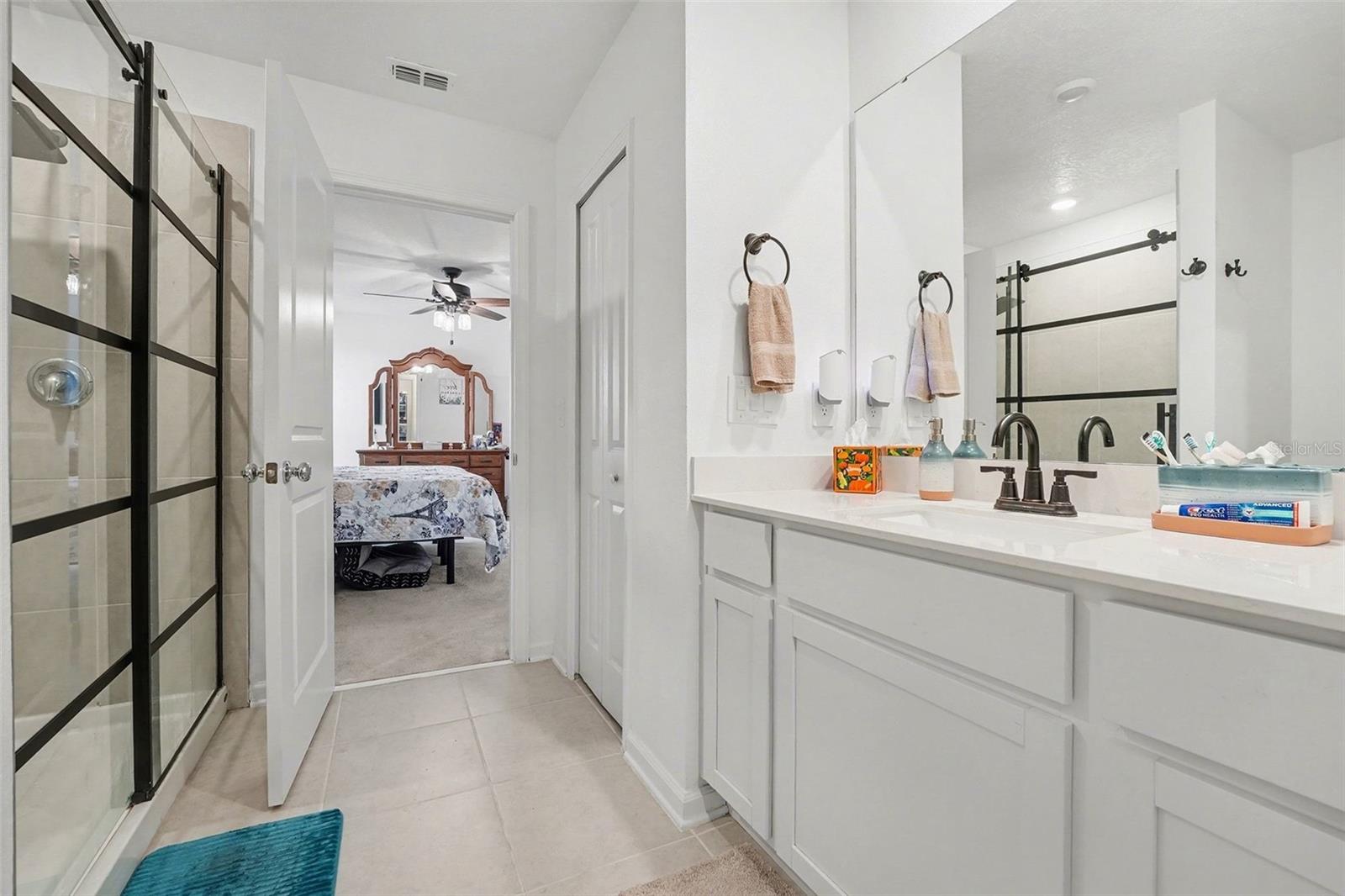 Image 5 of 13 For 1985 Sarah Street