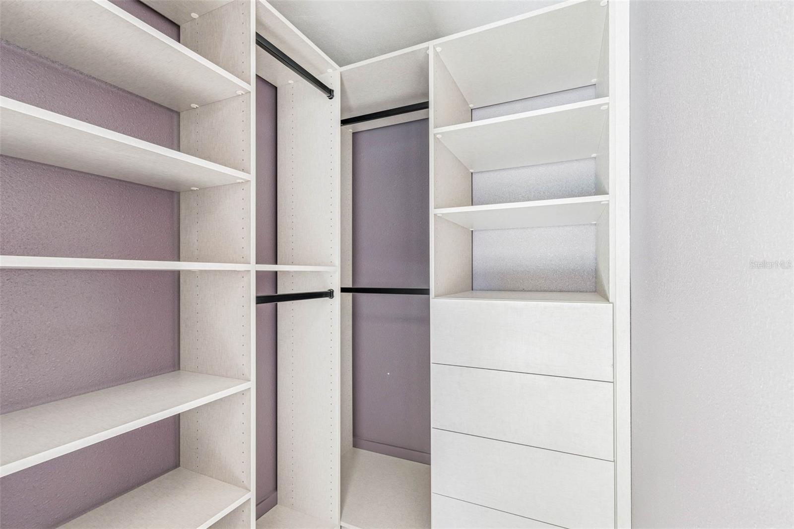 Image 37 of 82 For 3197 Walnut Street Ne