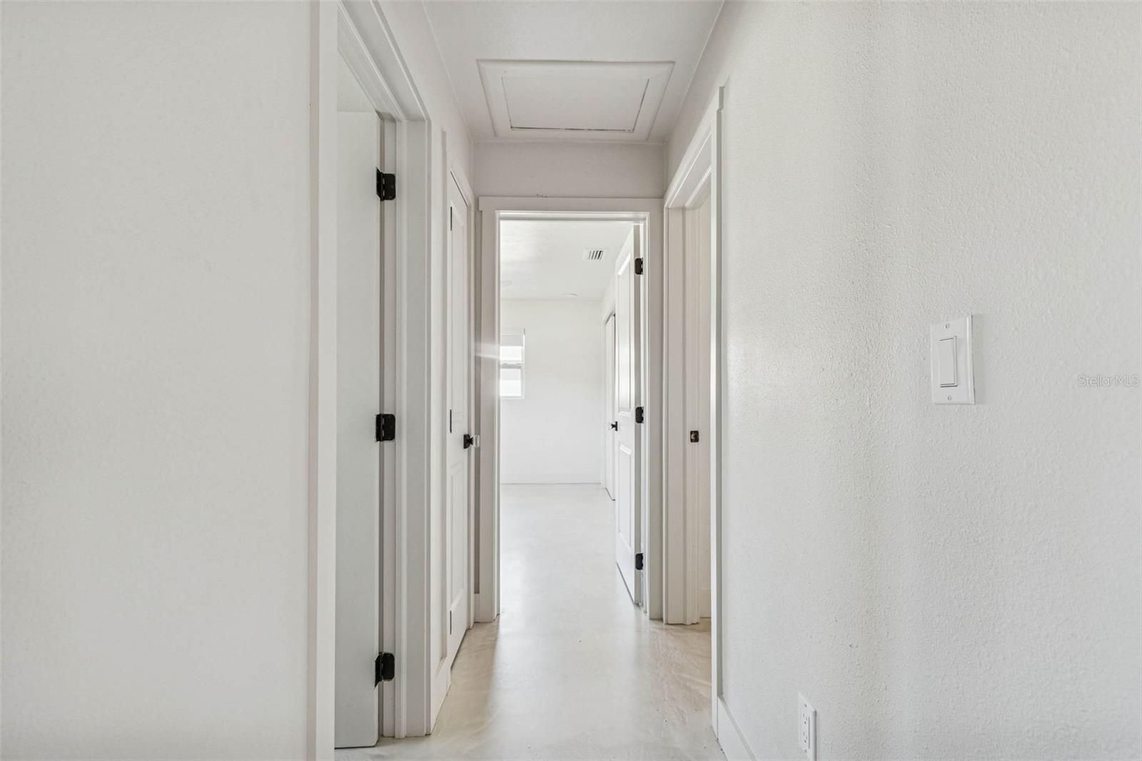 Image 38 of 82 For 3197 Walnut Street Ne