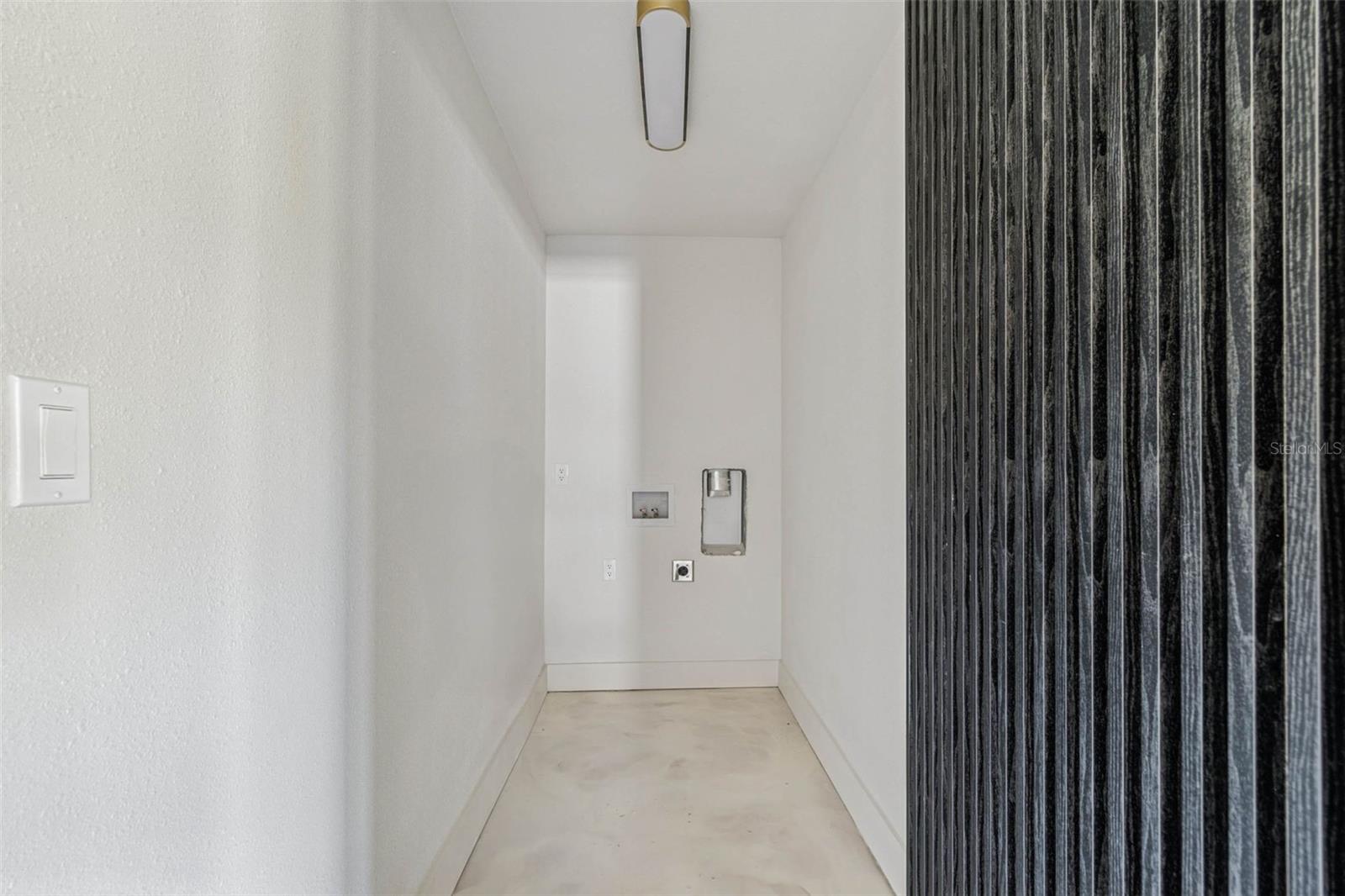 Image 51 of 82 For 3197 Walnut Street Ne