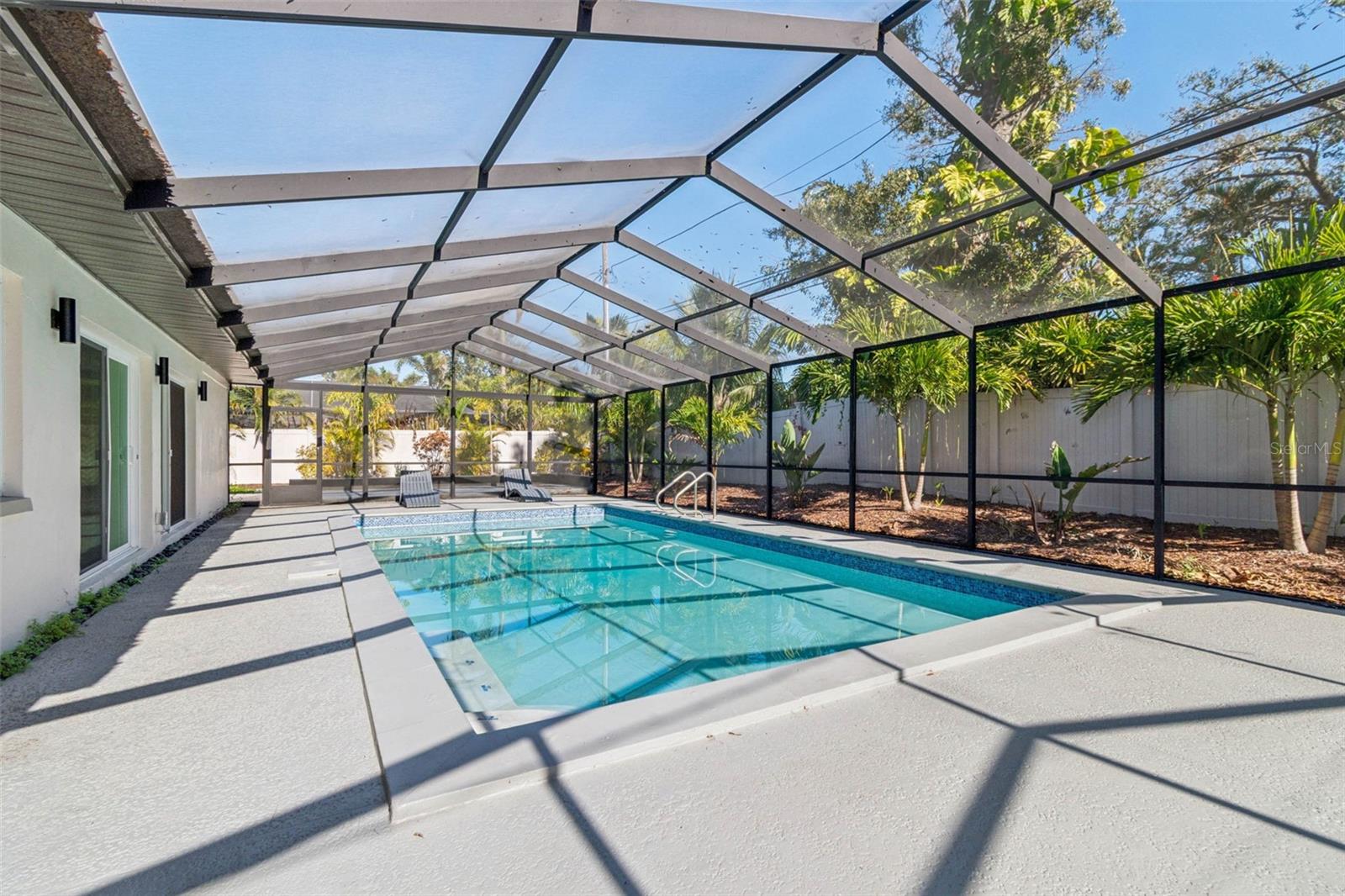 Image 59 of 82 For 3197 Walnut Street Ne