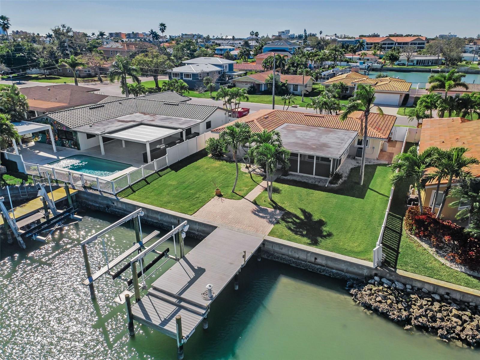 Image 10 of 25 For 12155 5th Street E