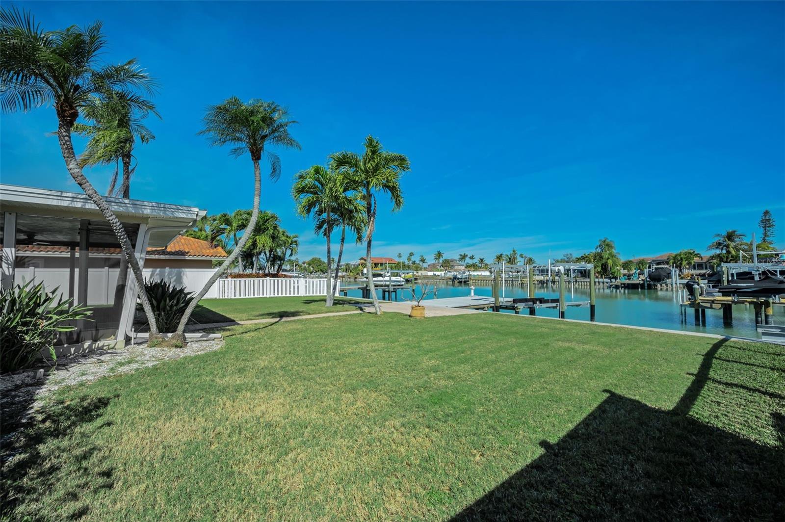 Image 11 of 25 For 12155 5th Street E