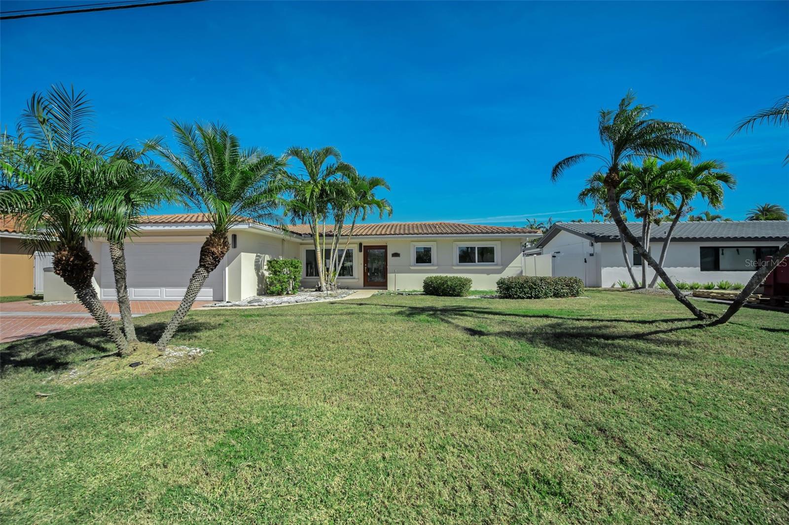 Image 3 of 25 For 12155 5th Street E