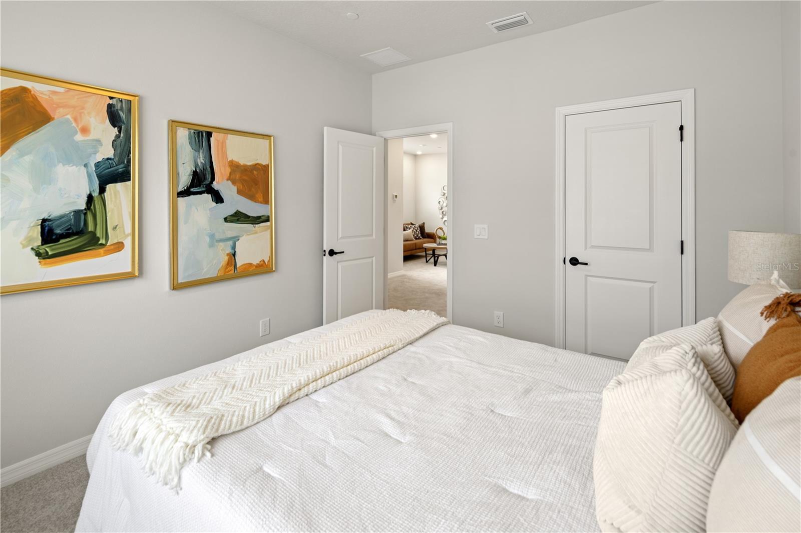 Image 26 of 35 For 901 Lake Baldwin Lane