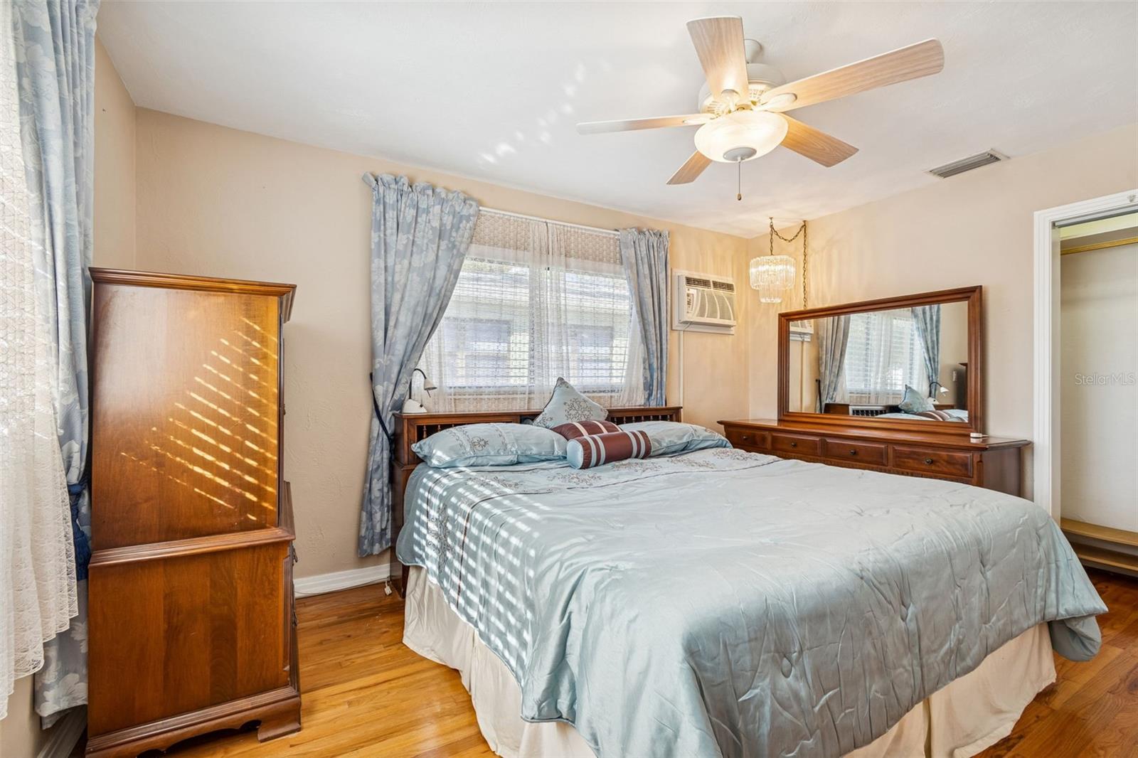 Image 10 of 38 For 607 Matanzas Avenue