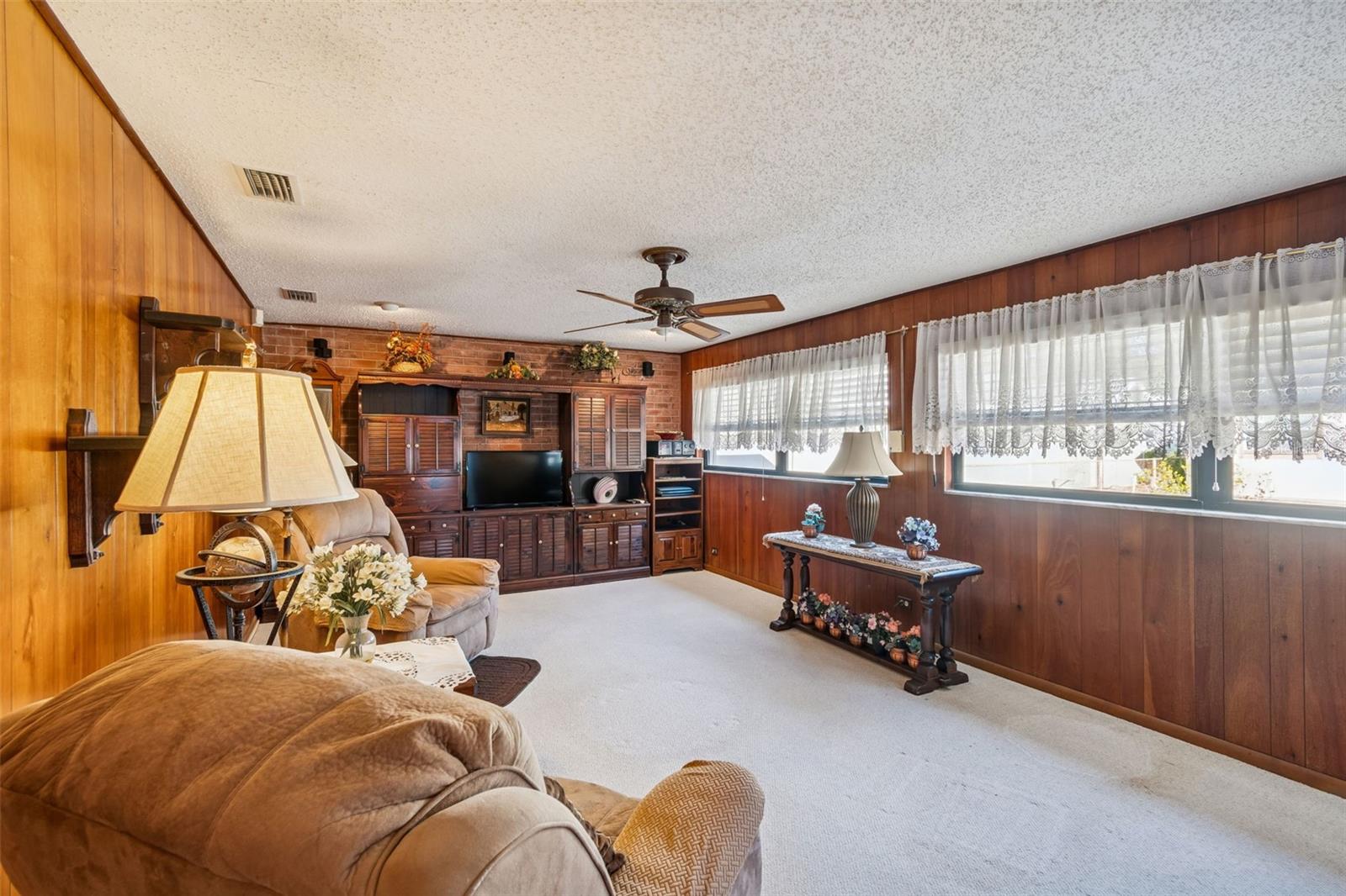 Image 20 of 38 For 607 Matanzas Avenue