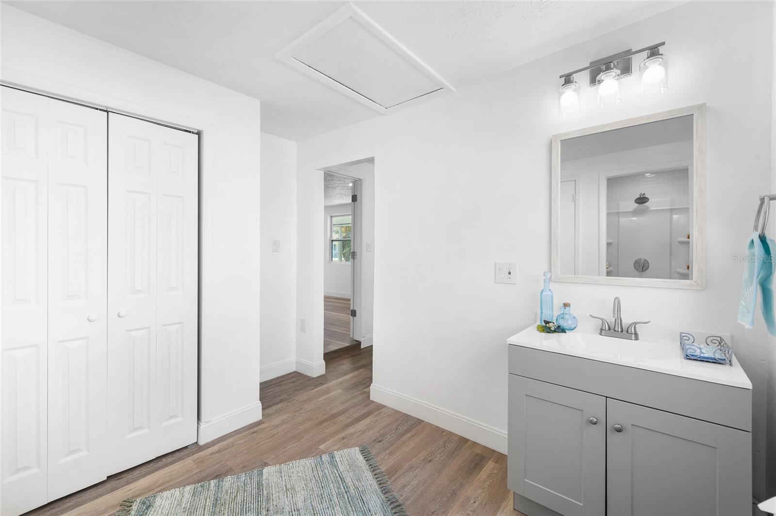 Image 18 of 35 For 4244 Mesa Drive