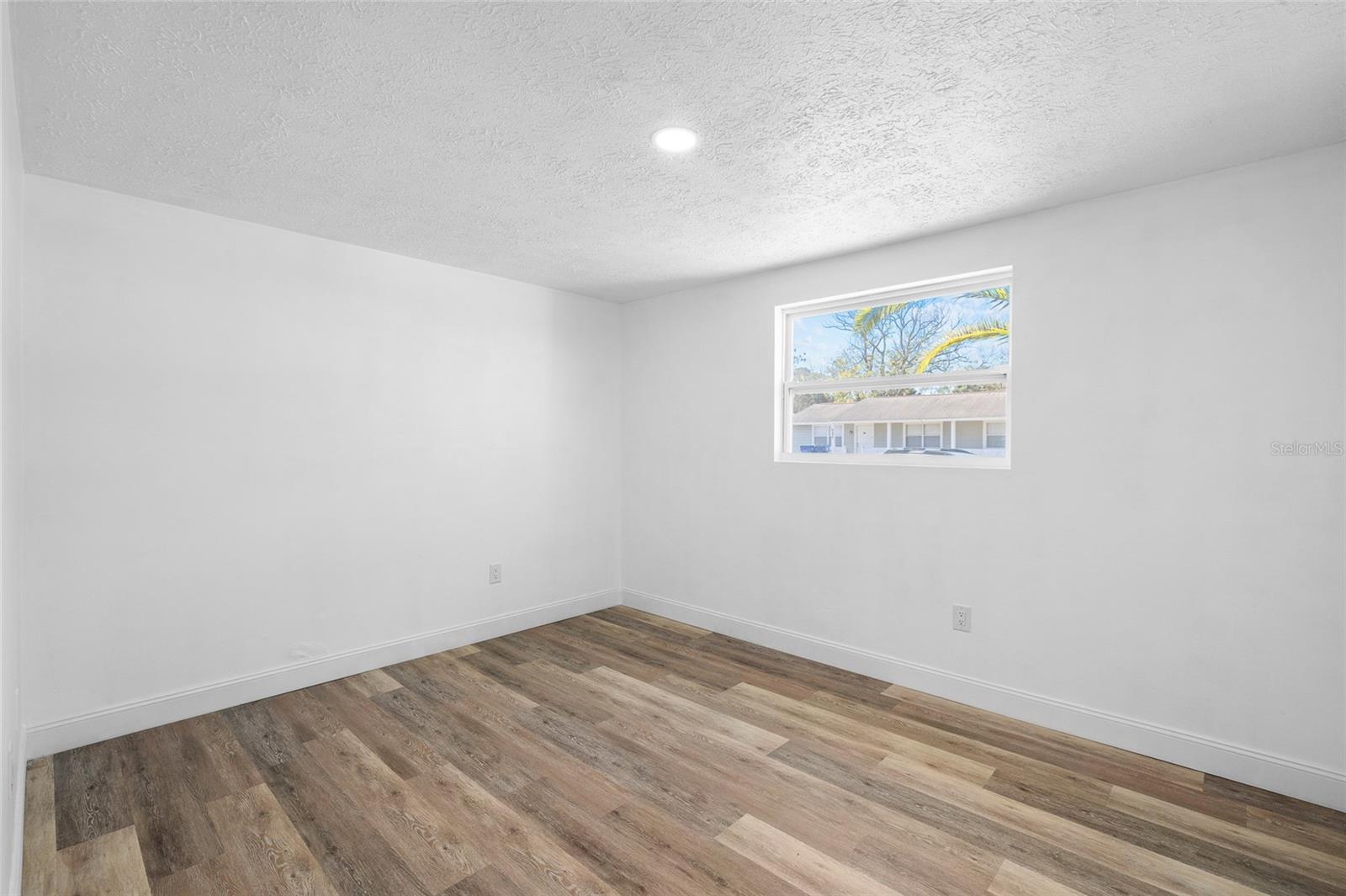 Image 23 of 35 For 4244 Mesa Drive