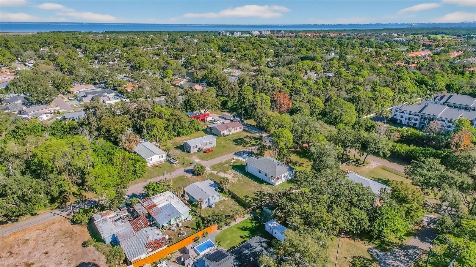 Image 13 of 20 For 3242 Roxborough Avenue