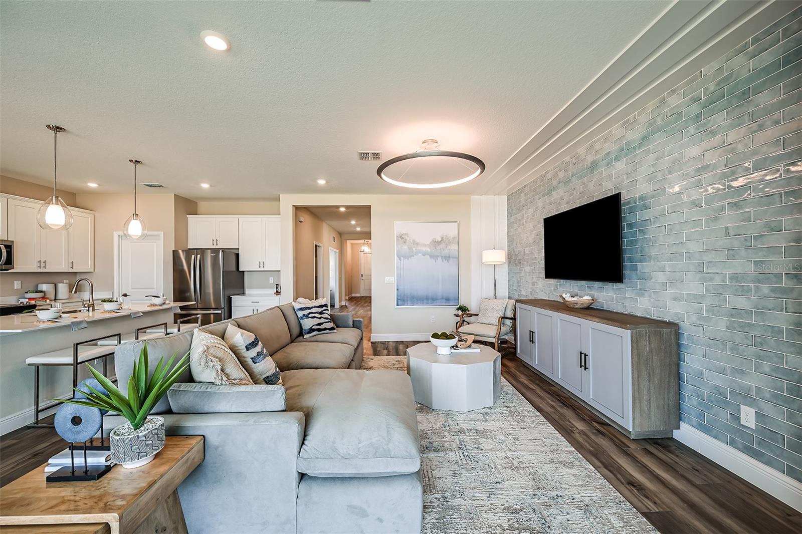 Listing photo id 0 for 33471 Twilight Sea Place