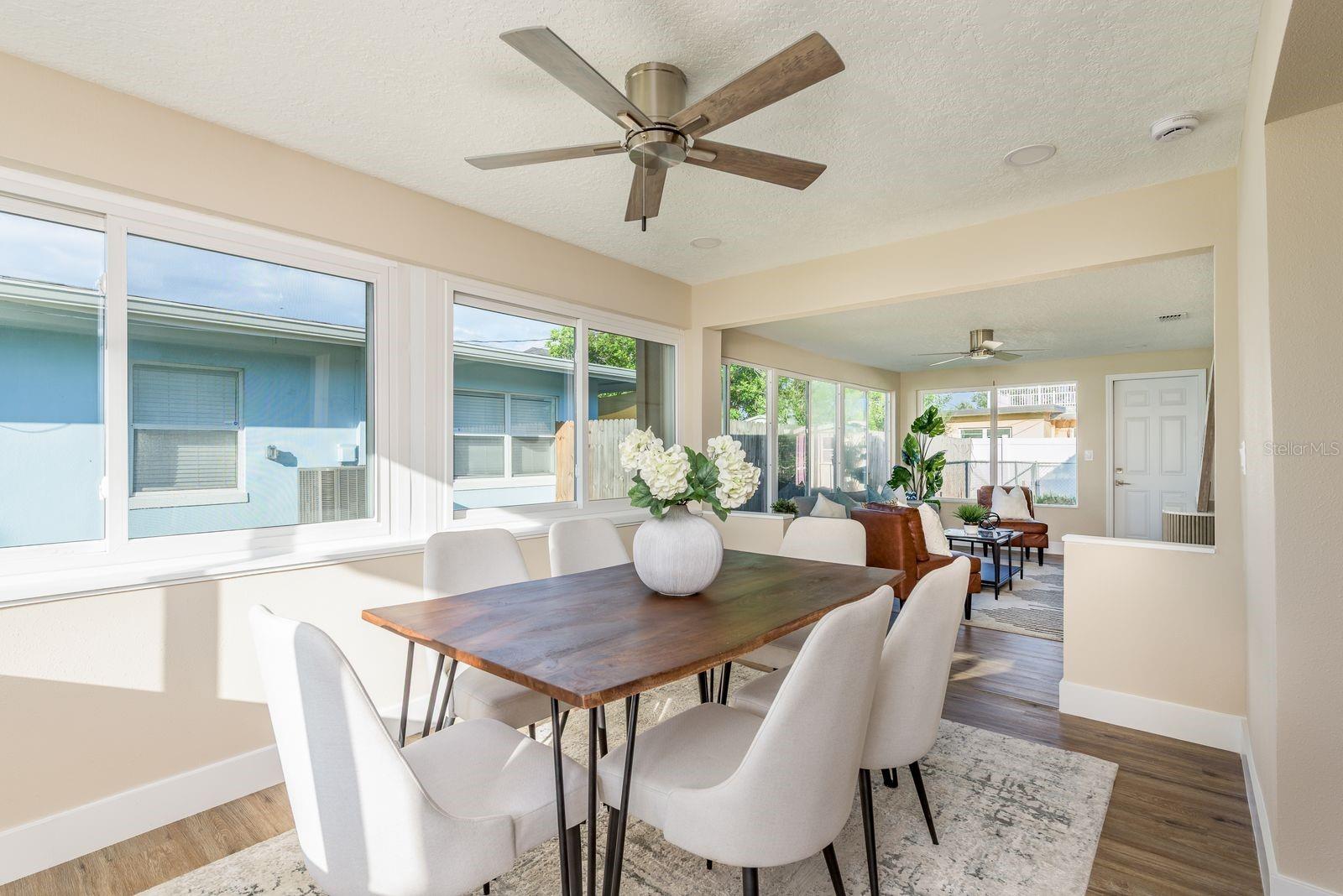 Image 11 of 22 For 2480 Del Rio Way